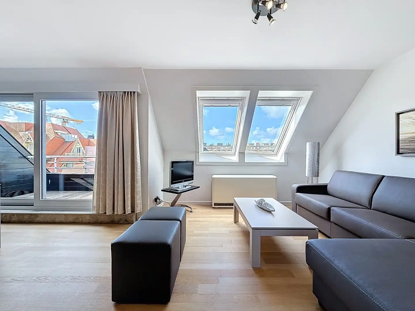 Instapklaar en gemeubeld dakappartement met topligging in Nieuwpoort-Bad foto 5