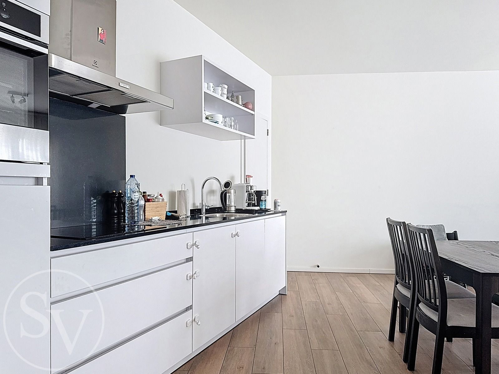 Appartement, 2 slpk, terras en parking. foto 4