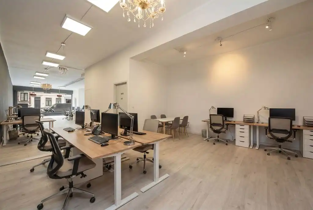Kantoor te koop Van Maerlantstraat 7/GLV - 2060 ANTWERPEN