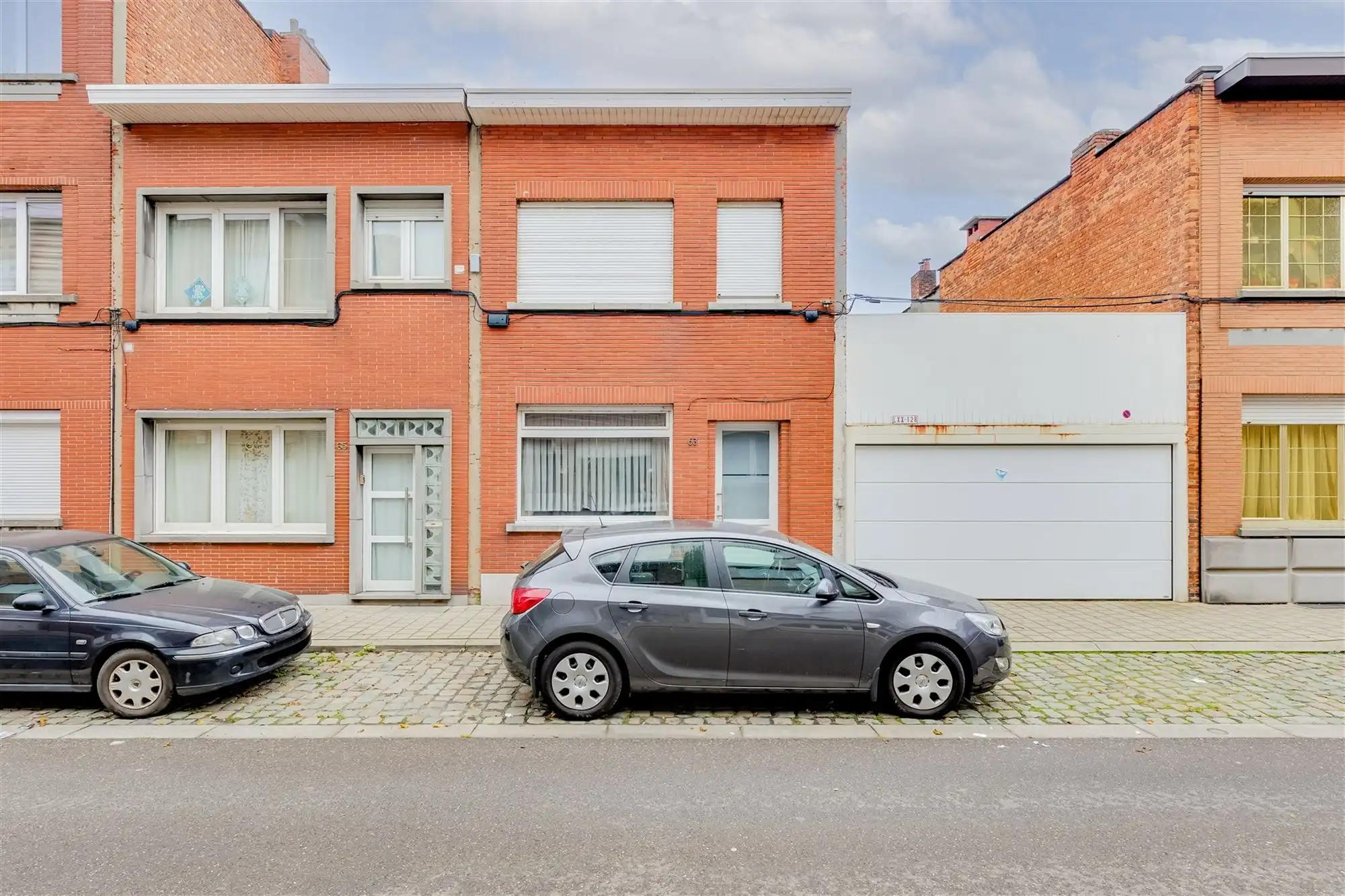 Woning met naastgelegen bouwgrond foto 7