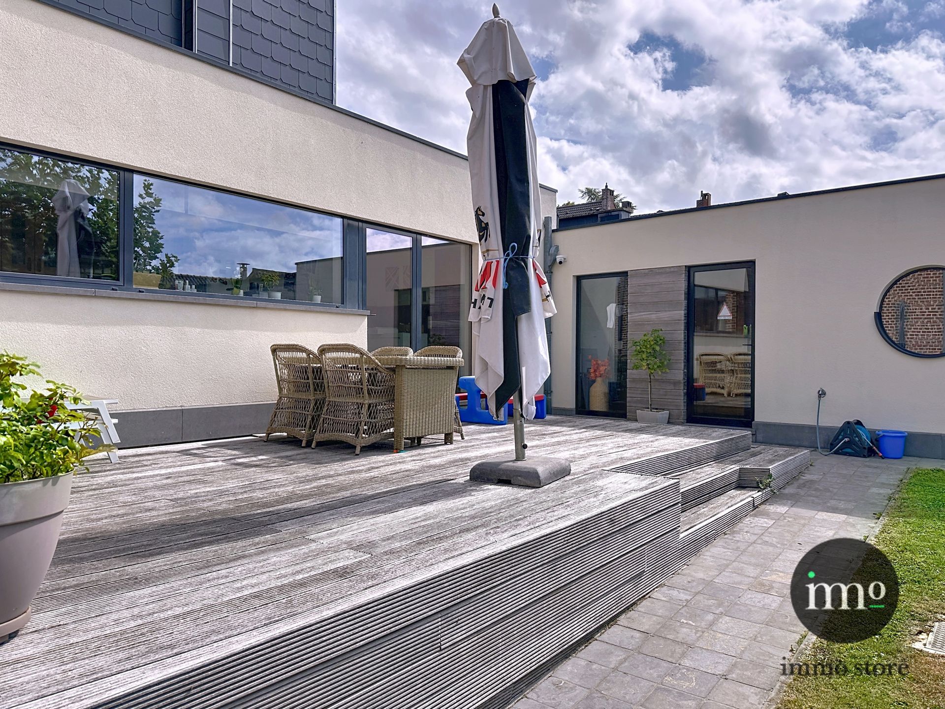 Gerenoveerd herenhuis met praktijkruimte/kangoeroewonen. foto 5