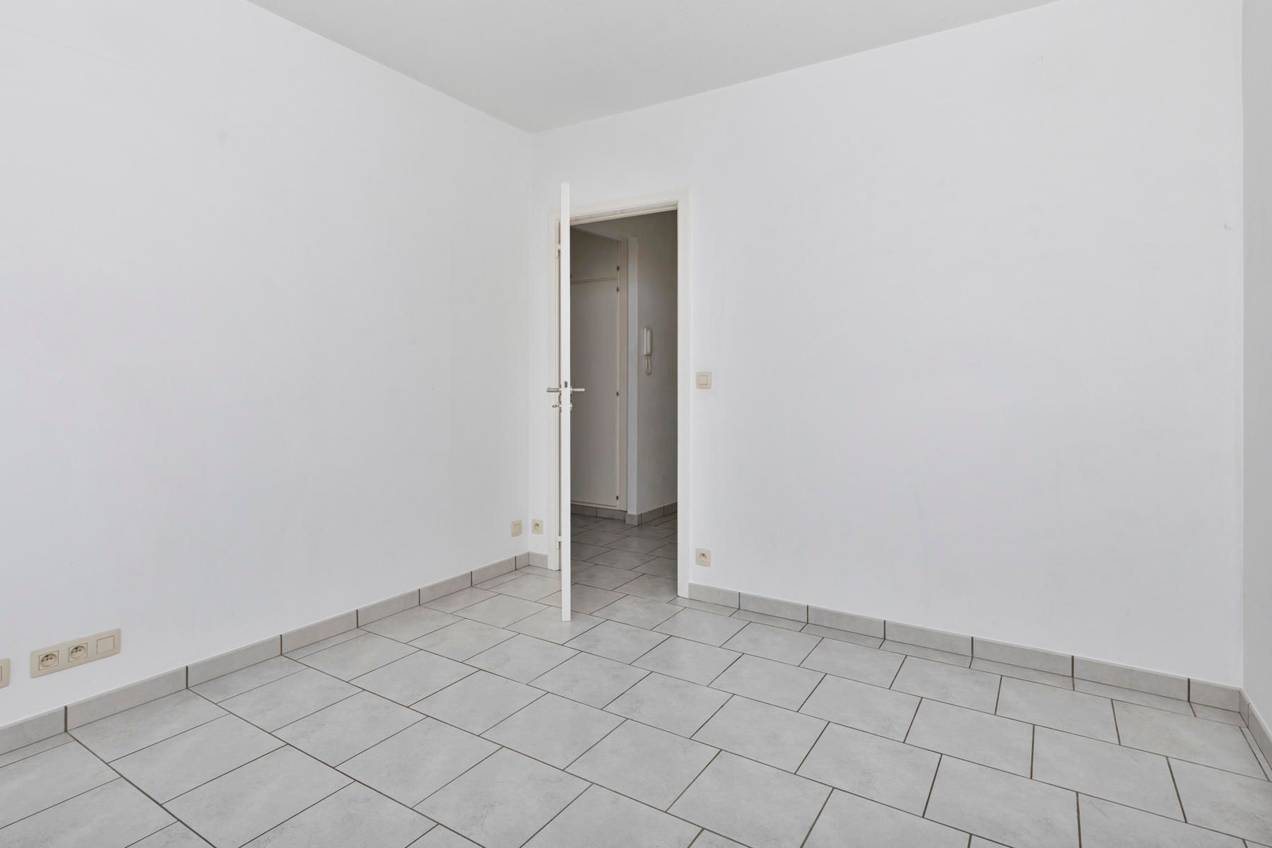 Appartement te huur foto 8