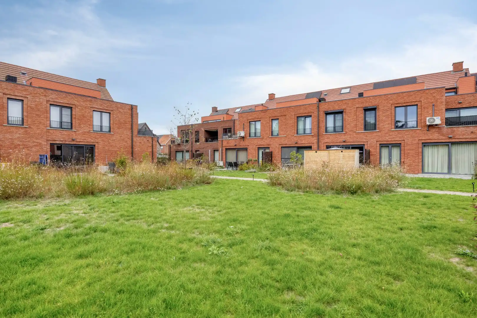 Recent (2023) gelijkvloers hoekappartement met 2 slpks en autostaanplaats te OLV Olen ! foto 25
