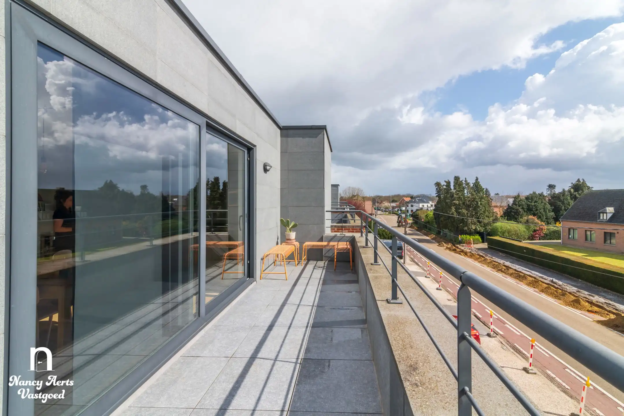 Lichtrijk penthouse met groot rondom terras en 2 parkings foto 31