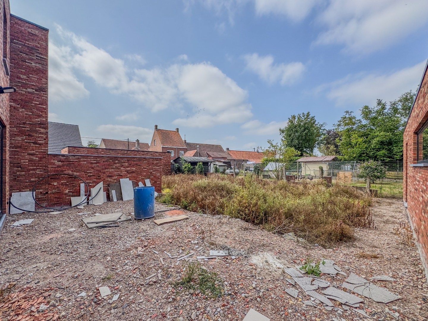 Energiezuinige nieuwbouwwoning met 3 slaapkamers, ruime garage en tuin. foto 26