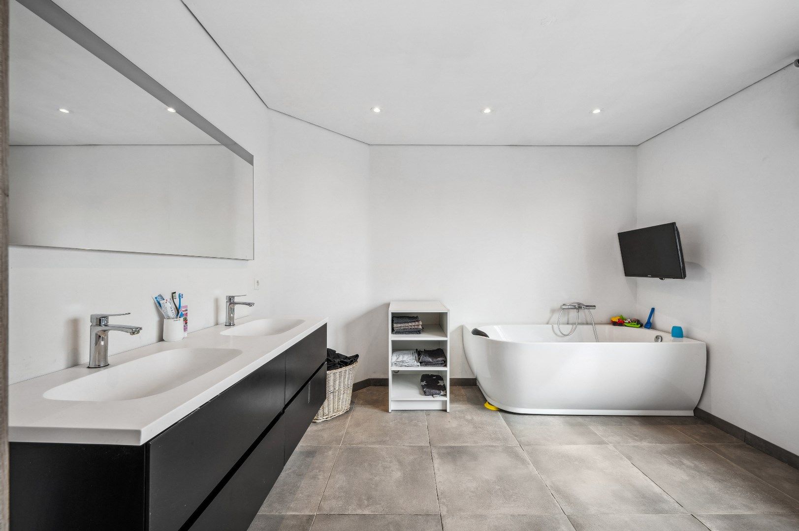 Instapklare woning met tuin op 2a 50ca foto 14