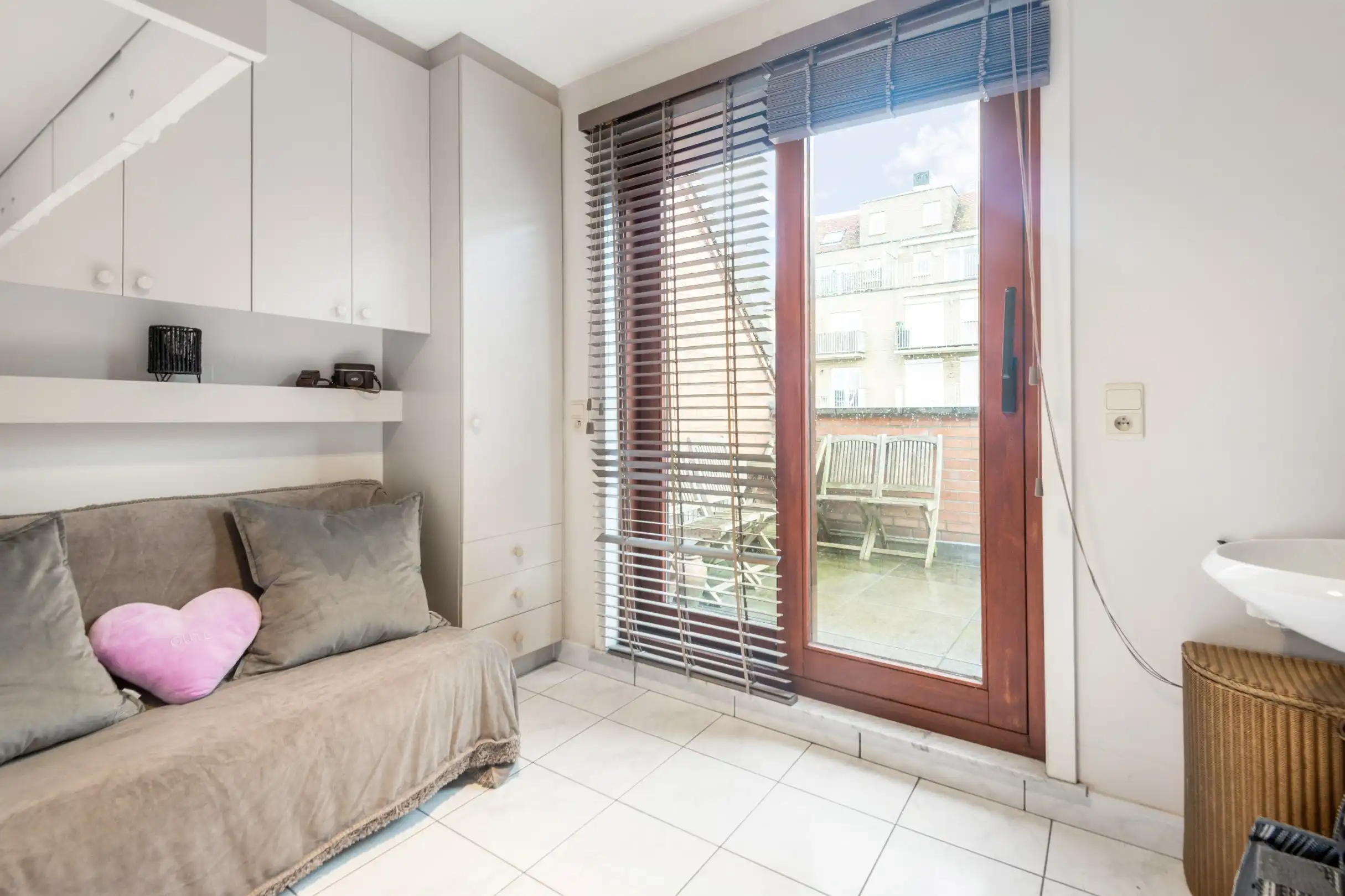 Zonovergoten penthouse met twee mooie terrassen tegen de Zoutelaan op wandelsafstand van de zeedijk. foto 14