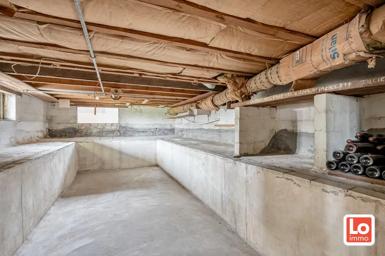 Ruime volledig te renoveren open gelijkvloerse prefab woning met inpandige garage en tuin met open zicht of perceel bouwgrond met afbraak/heropbouw mogelijkheden aan 6% BTW op een rustige locatie nabij het centrum van Zeveneken! foto 26