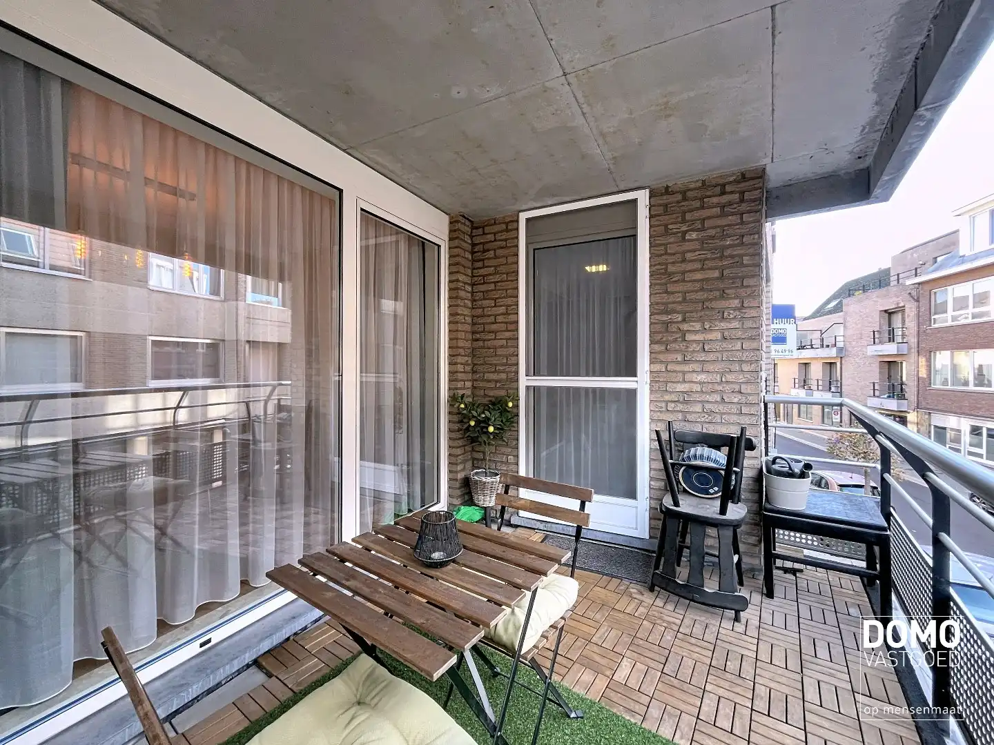 RUIM APPARTEMENT MET TERRAS, 2 SLAAPKAMERS EN PARKEERPLAATS IN HET CENTRUM VAN HASSELT  foto 14