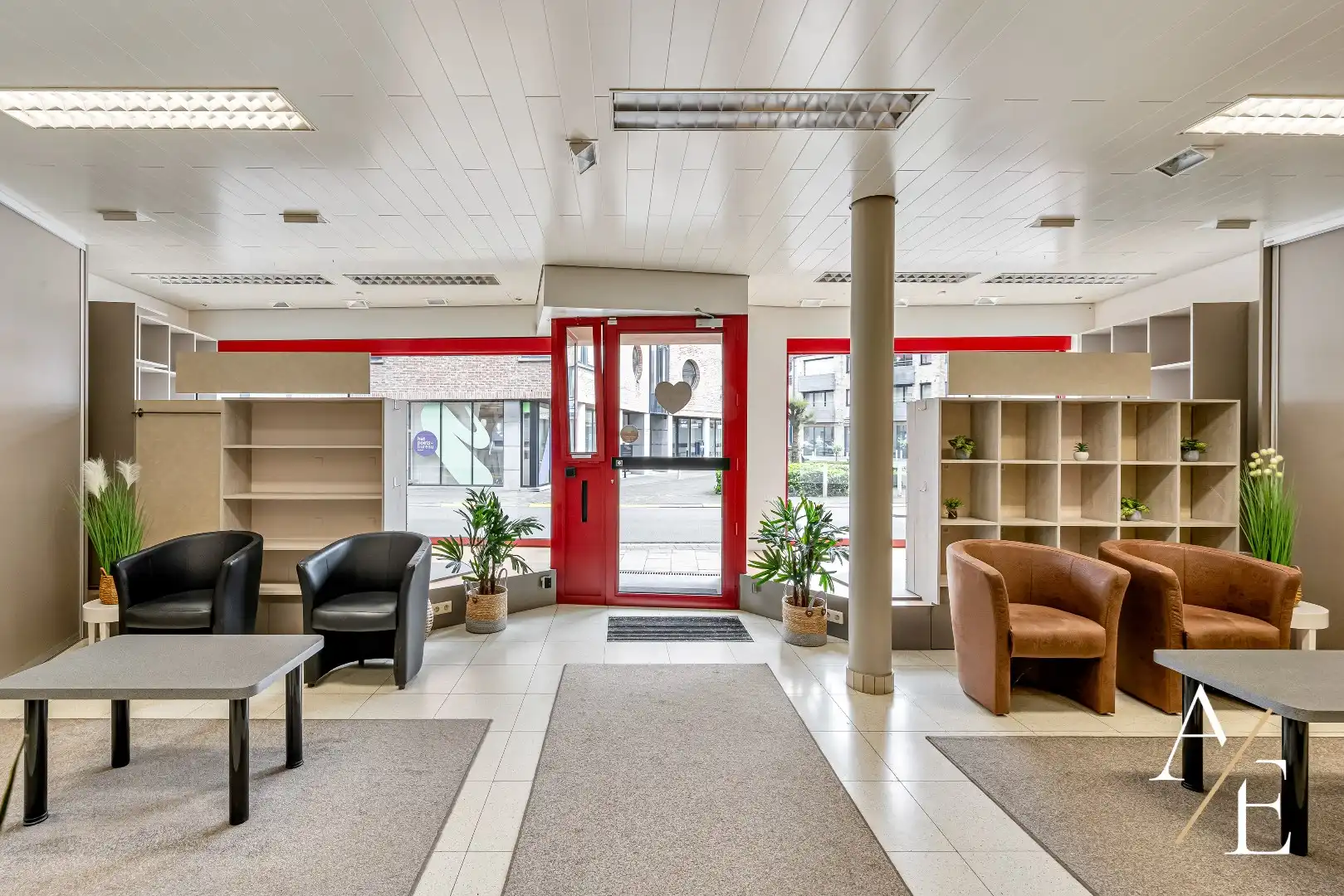 WETTEREN - 4 knappe studio's + commerciële ruimte/winkel! foto 4