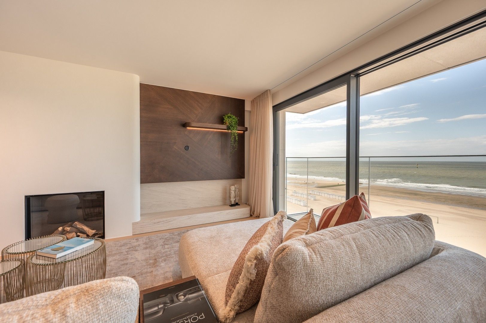 Subliem appartement met een gevelbreedte van 8 meter en frontaal zeezicht in het Zoute. foto 12