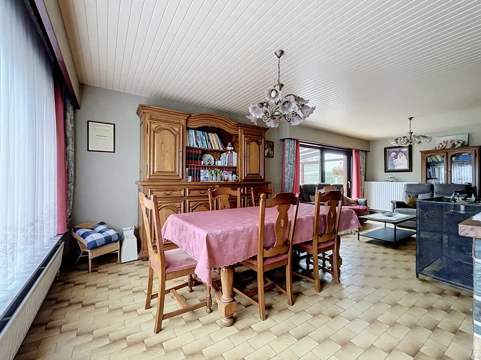 Vrijstaande woning - instapklaar in een doodlopende straat foto 7