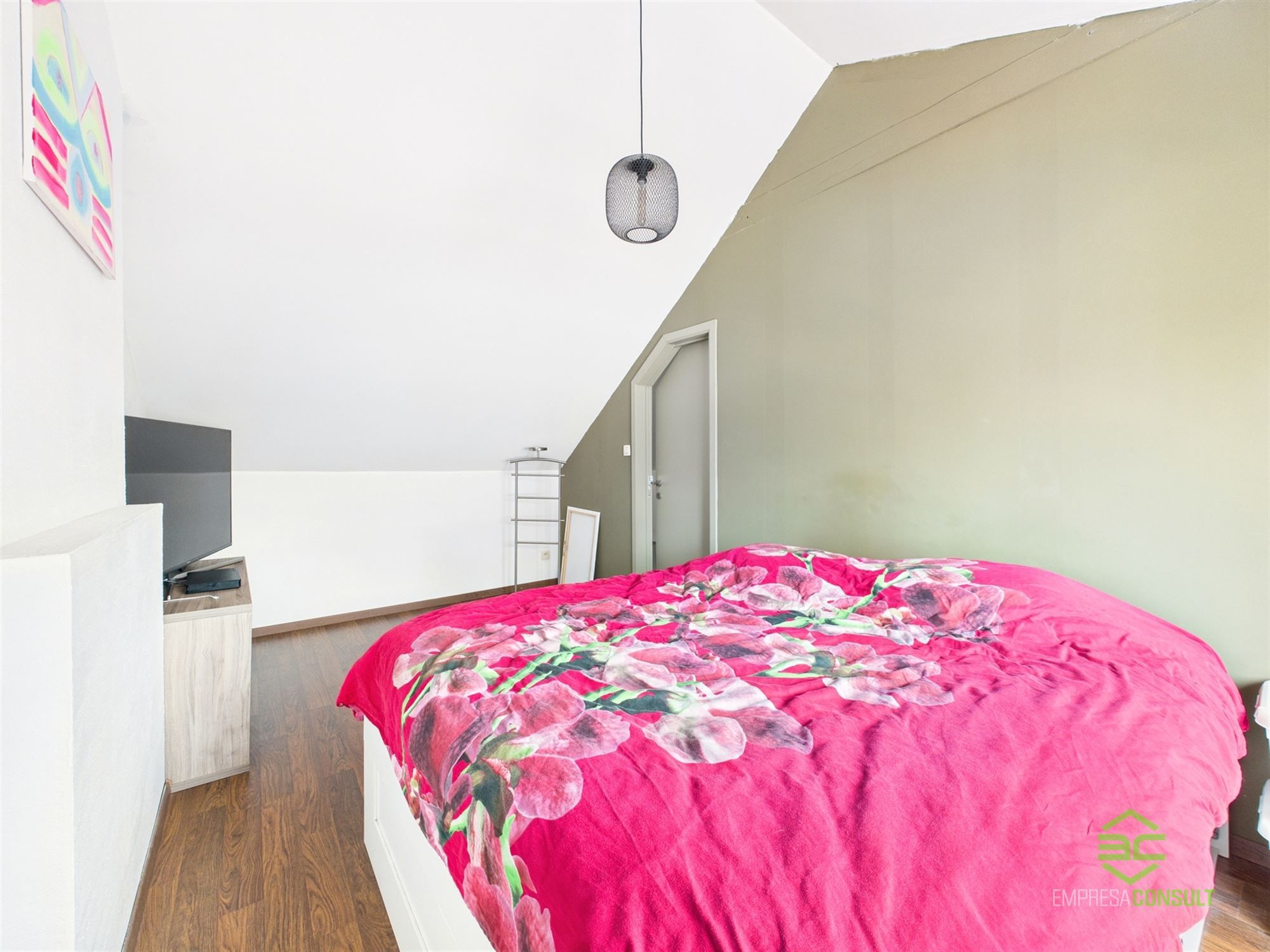 Gerenoveerde, energiezuinige OB met 3 slpk! foto 13