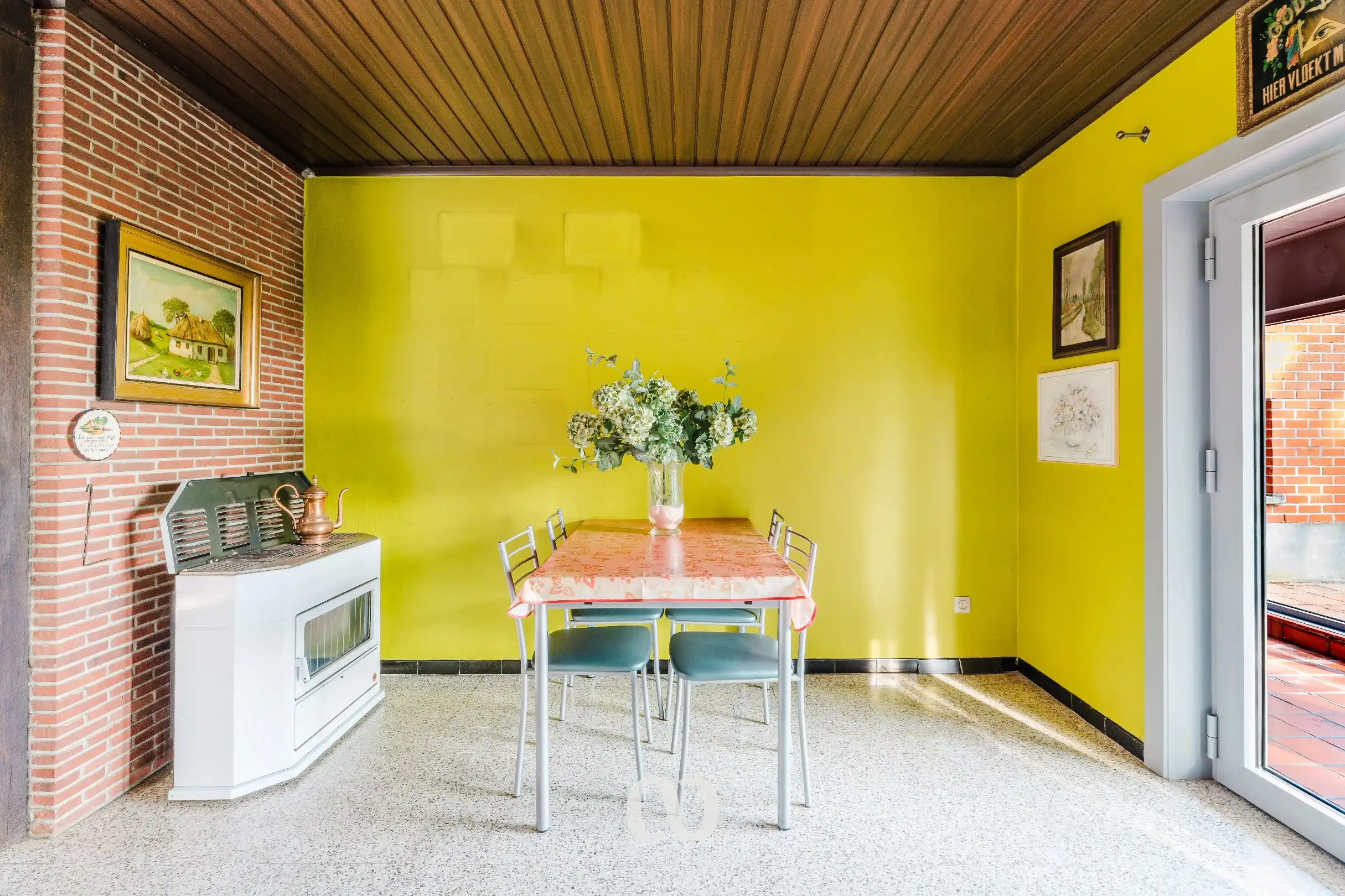 Renovatiewoning met prachtig uitzicht over agrarisch gebied foto 8