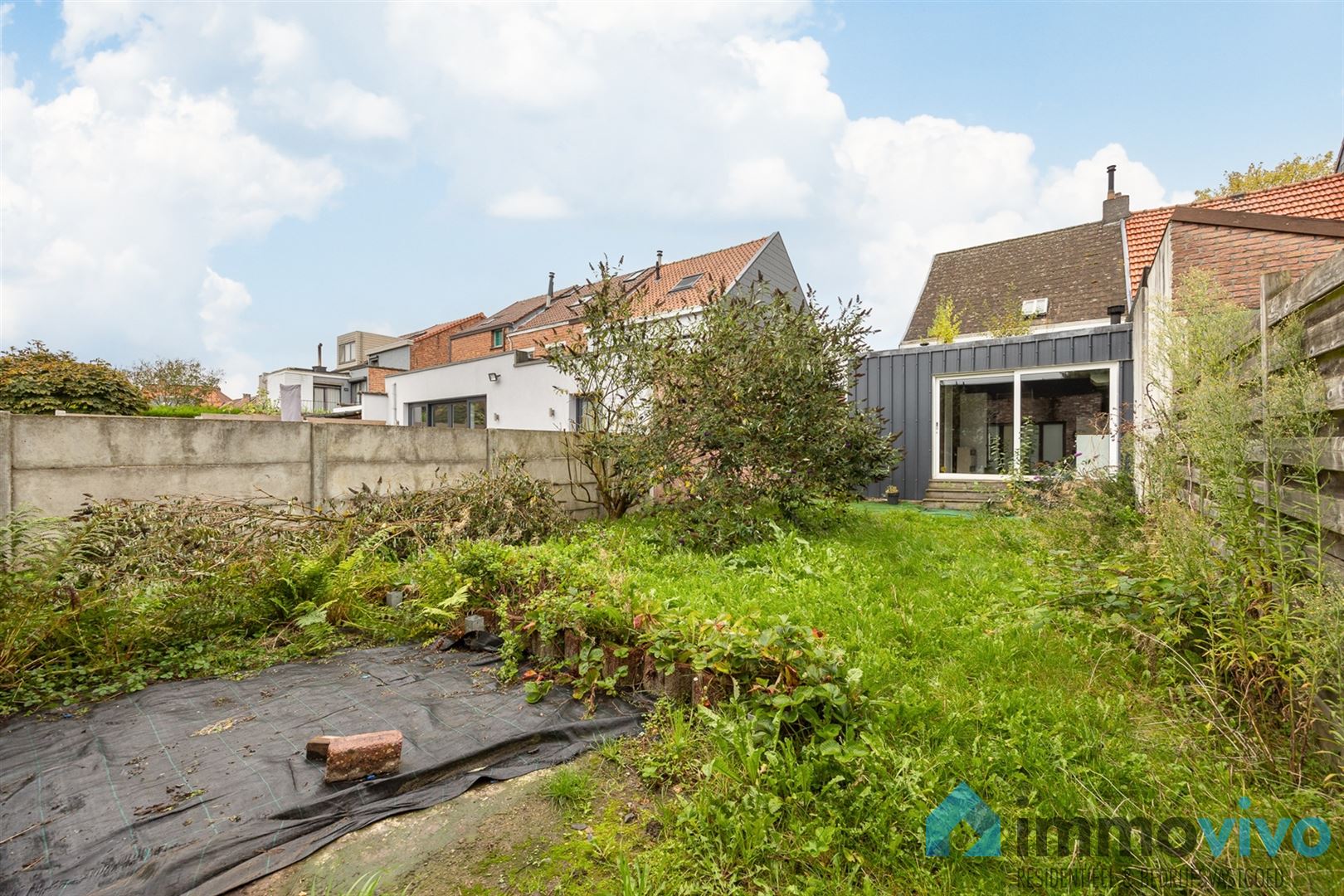 Bouwgrond na afbraak van woning met veel potentieel foto 4