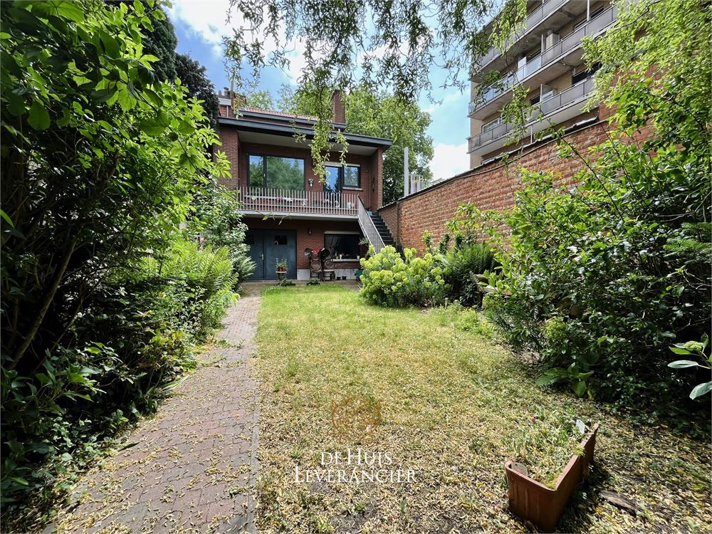 Wonen in het hart van Wilrijk met ruimte voor meer dan alleen een warme thuis foto 19