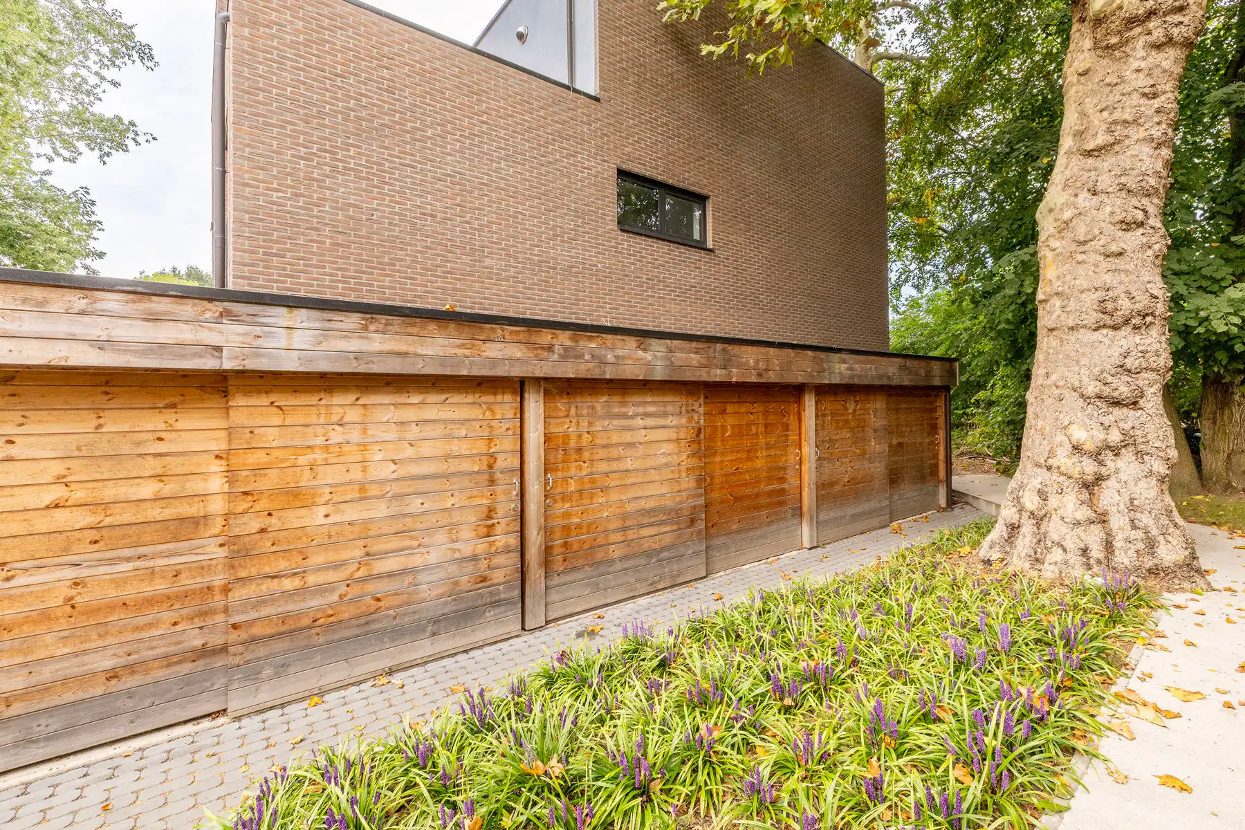 Recente woning met 3 SLP, 2 BK, tuin en 3 autostaanplaatsen foto 23