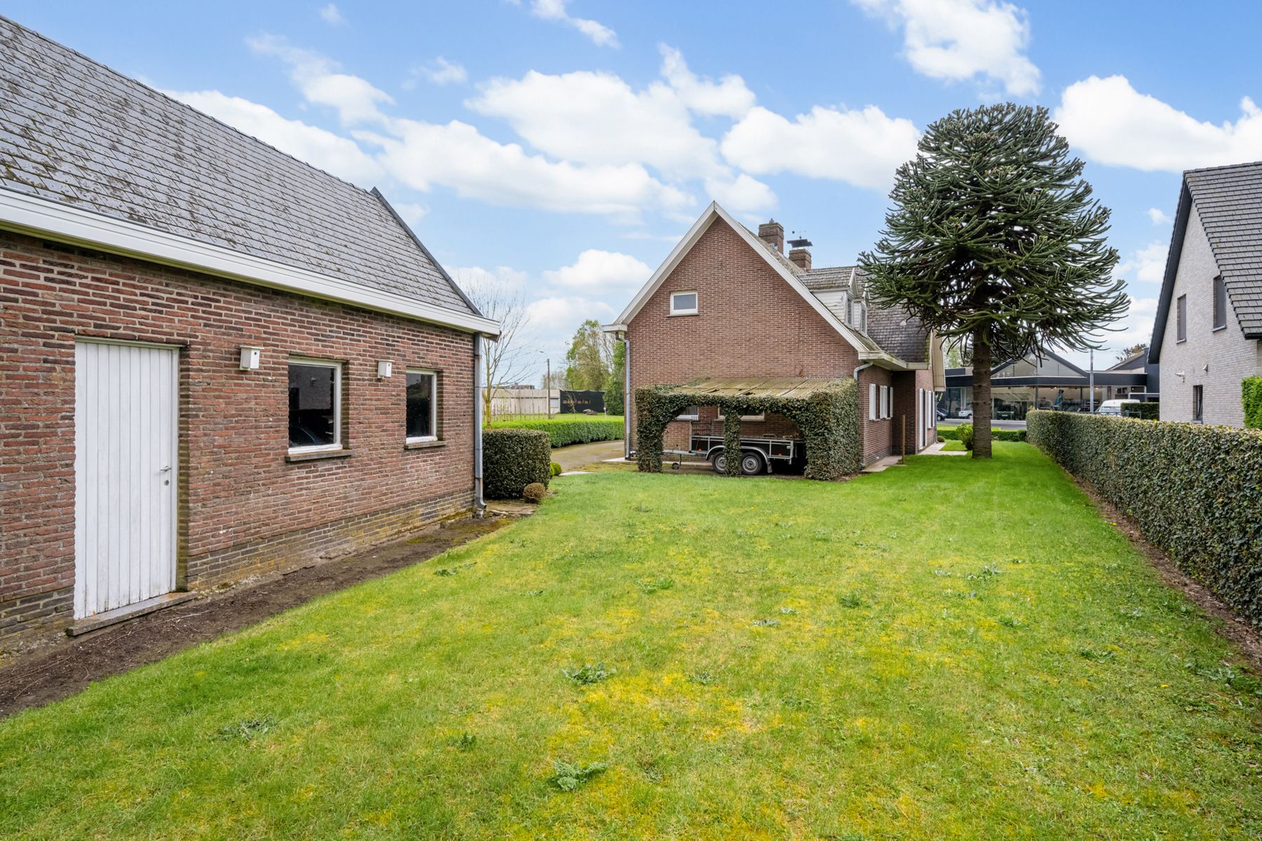 Grote woning met onbetaalbaar zicht op natuur foto 5