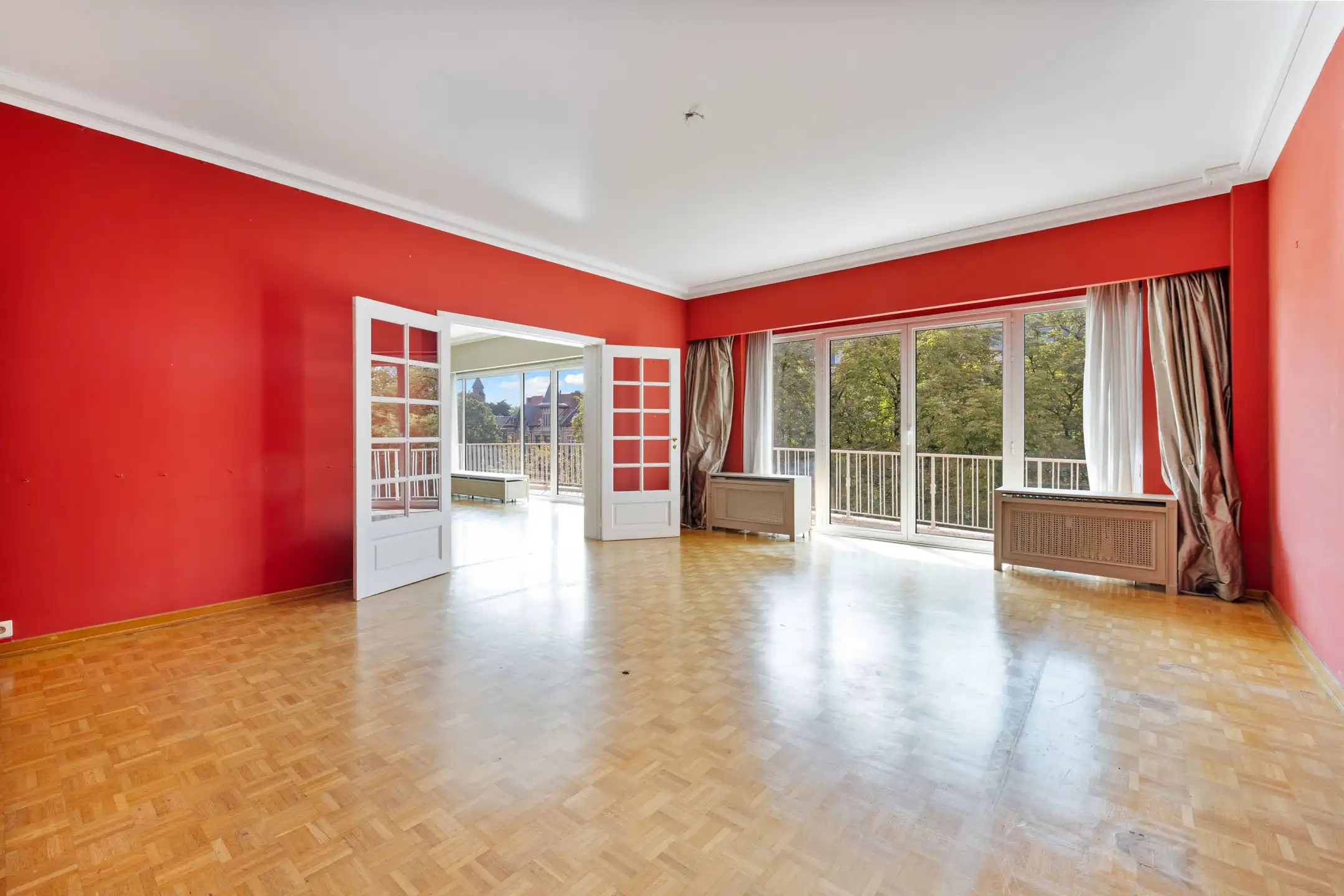 Flat 4 slpkamers ± 238 m². Grote terrassen & garage - EPC D+ foto 4