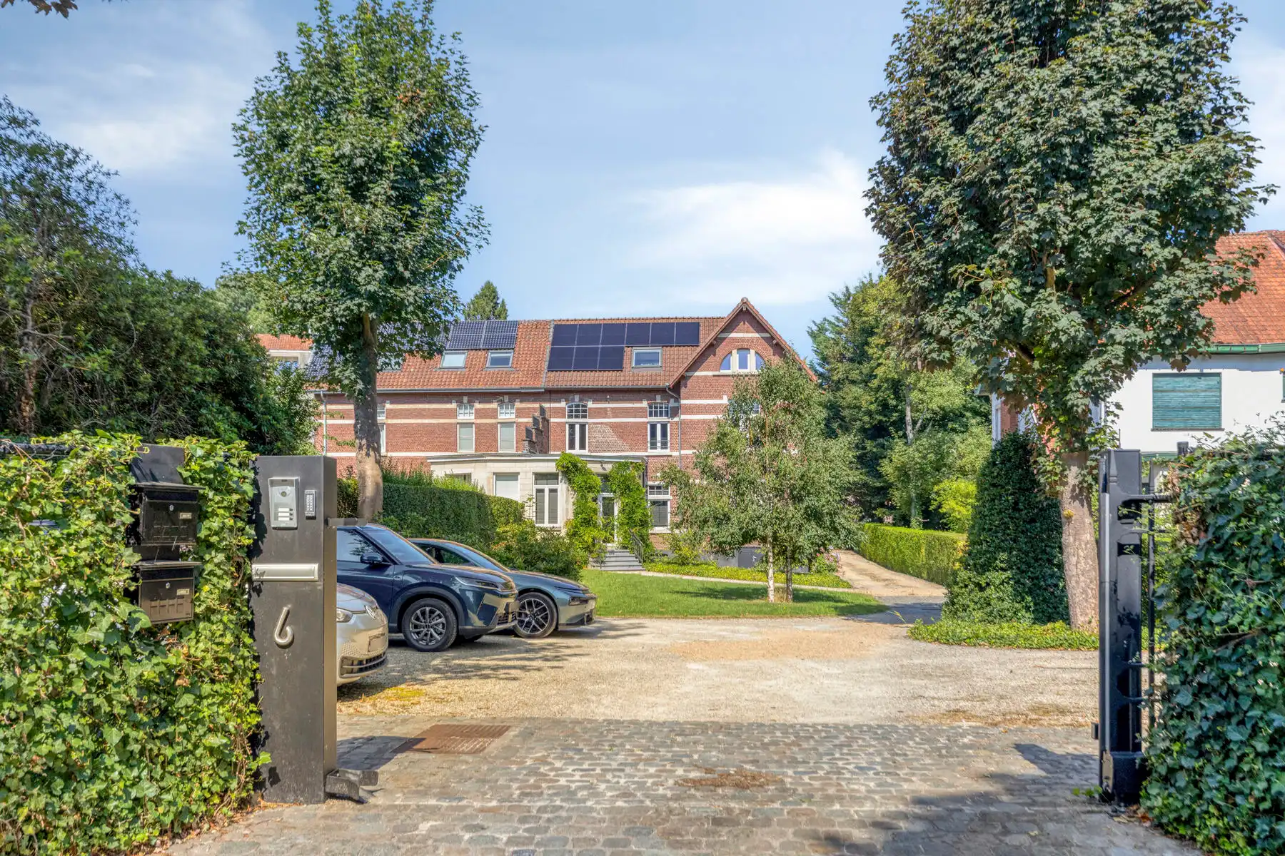 Duplex te huur op een topligging in Dilbeek. foto 3