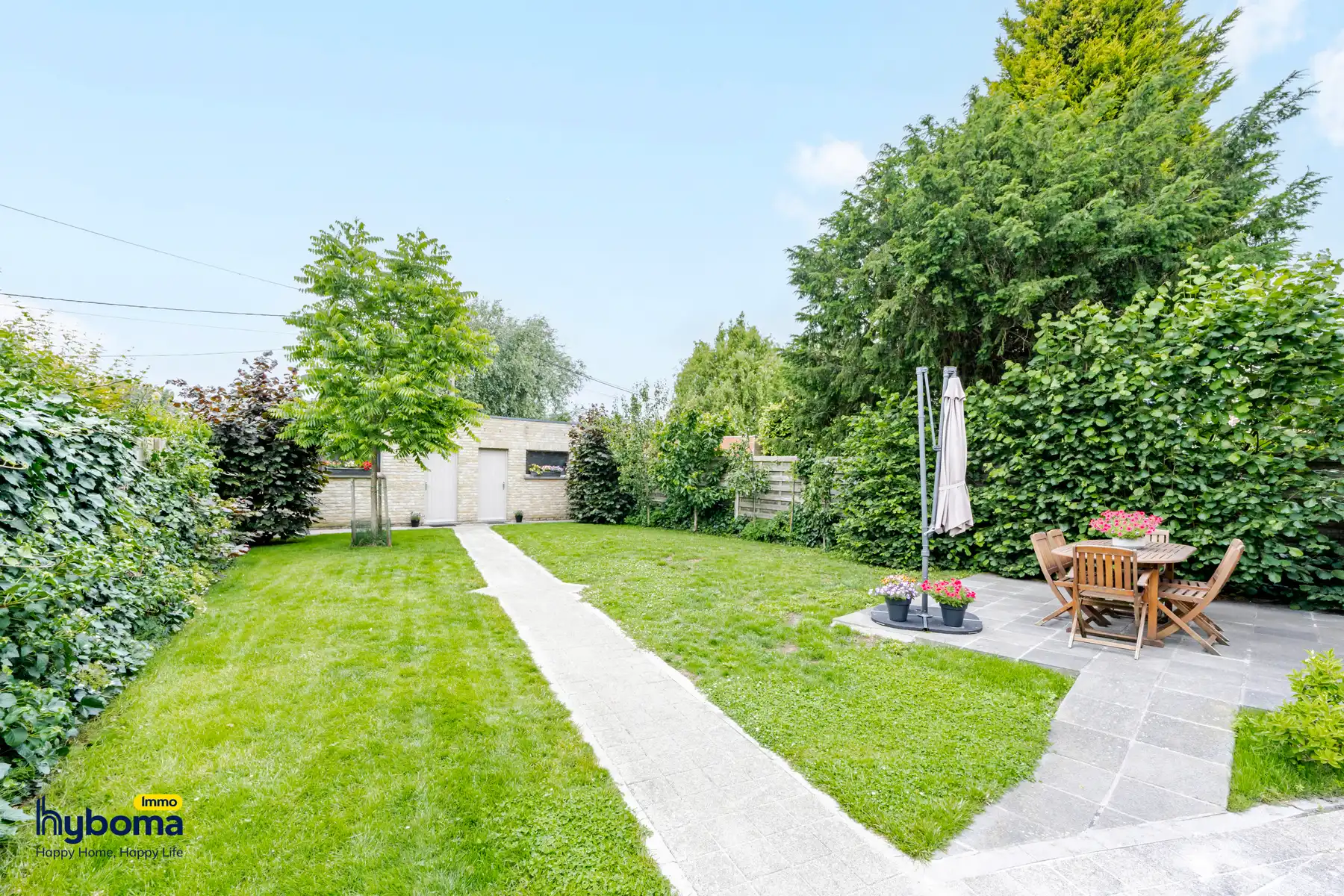 Instapklare woning met handelsruimte in centrum Kortemark foto 20