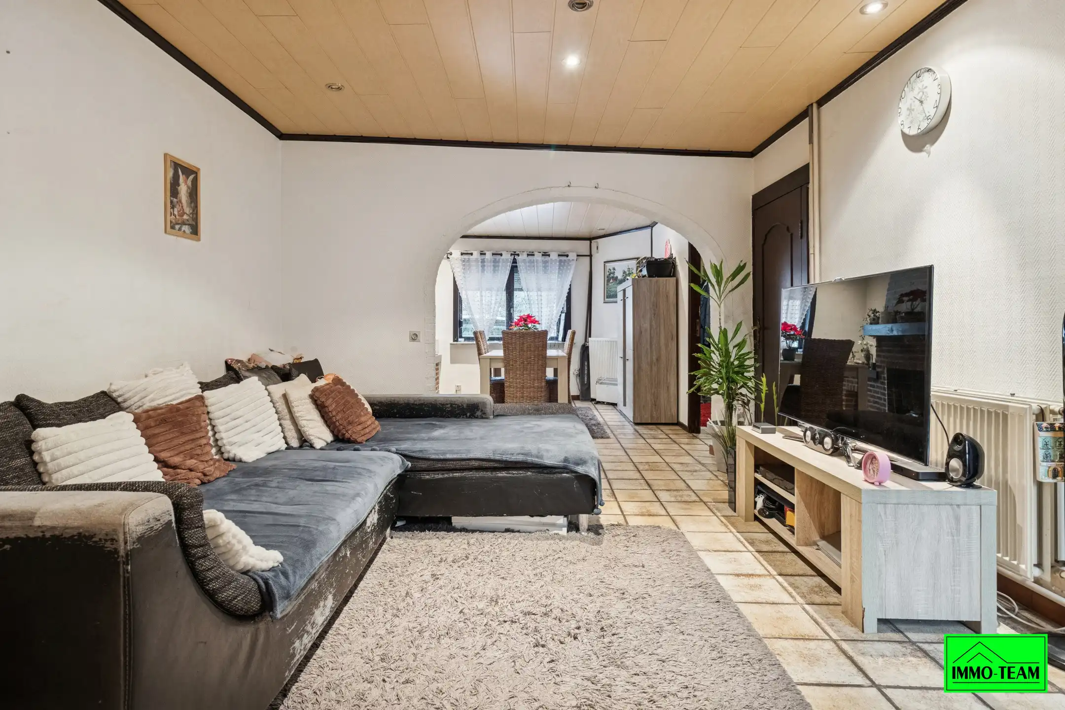 Gezellige 2-gevelwoning op gunstige locatie foto 3