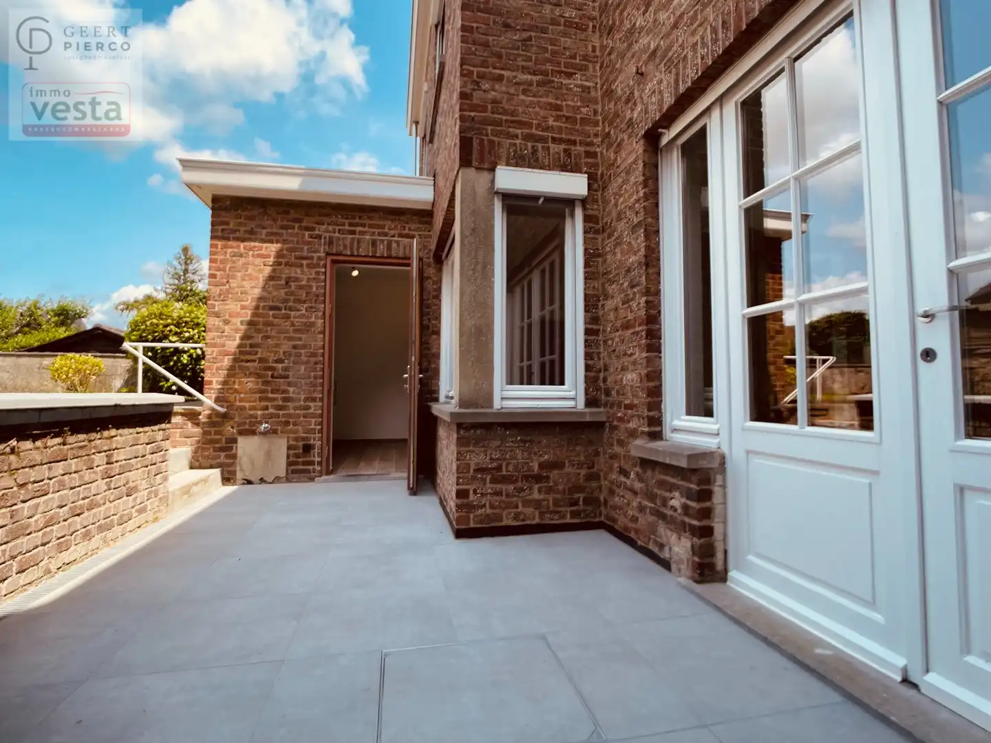 Prachtige gerenoveerde gezinswoning foto 39