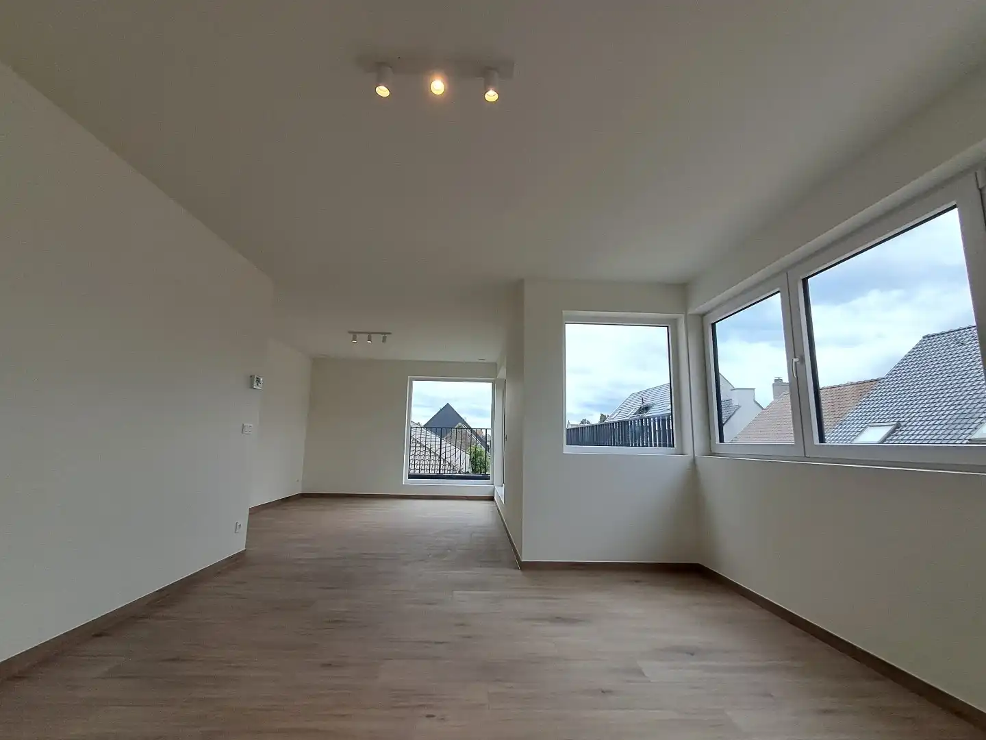 Penthouse in het centrum van Sijsele! foto 9