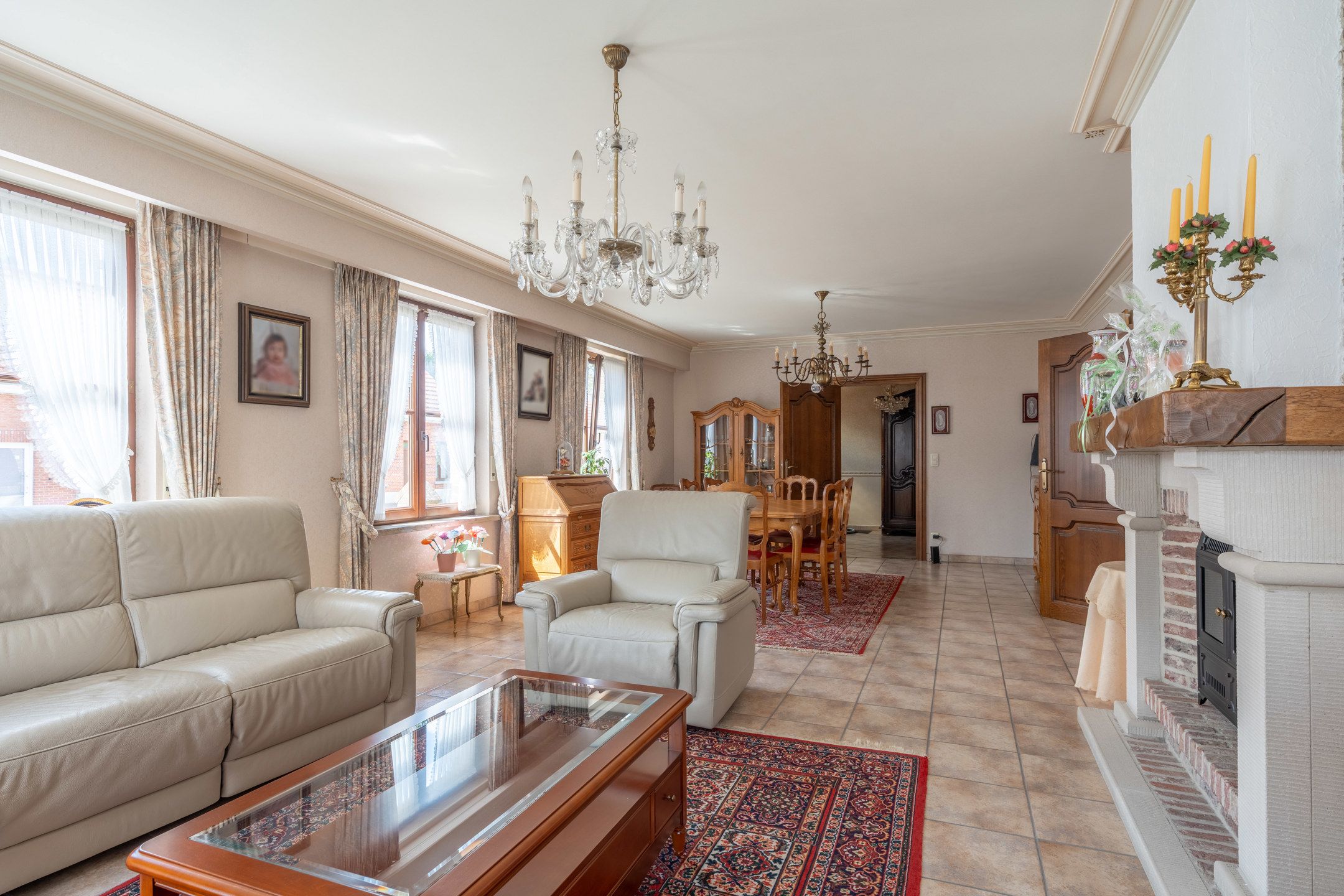 Ruime gezinswoning met 3 slaapkamers nabij centrum Beerse foto 8