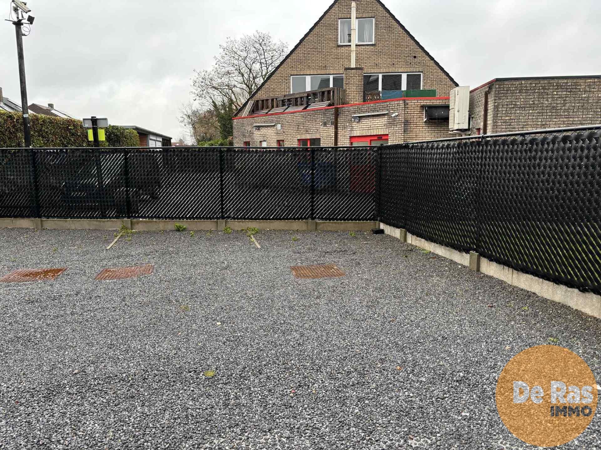 WETTEREN - Recent dakappartement op topligging! foto 13