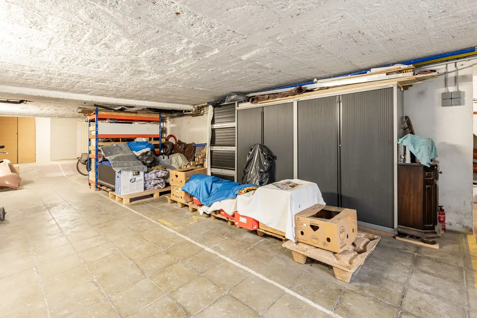 Instapklaar 2-slaapkamerappartement nabij parken & winkels in Wilrijk foto 14