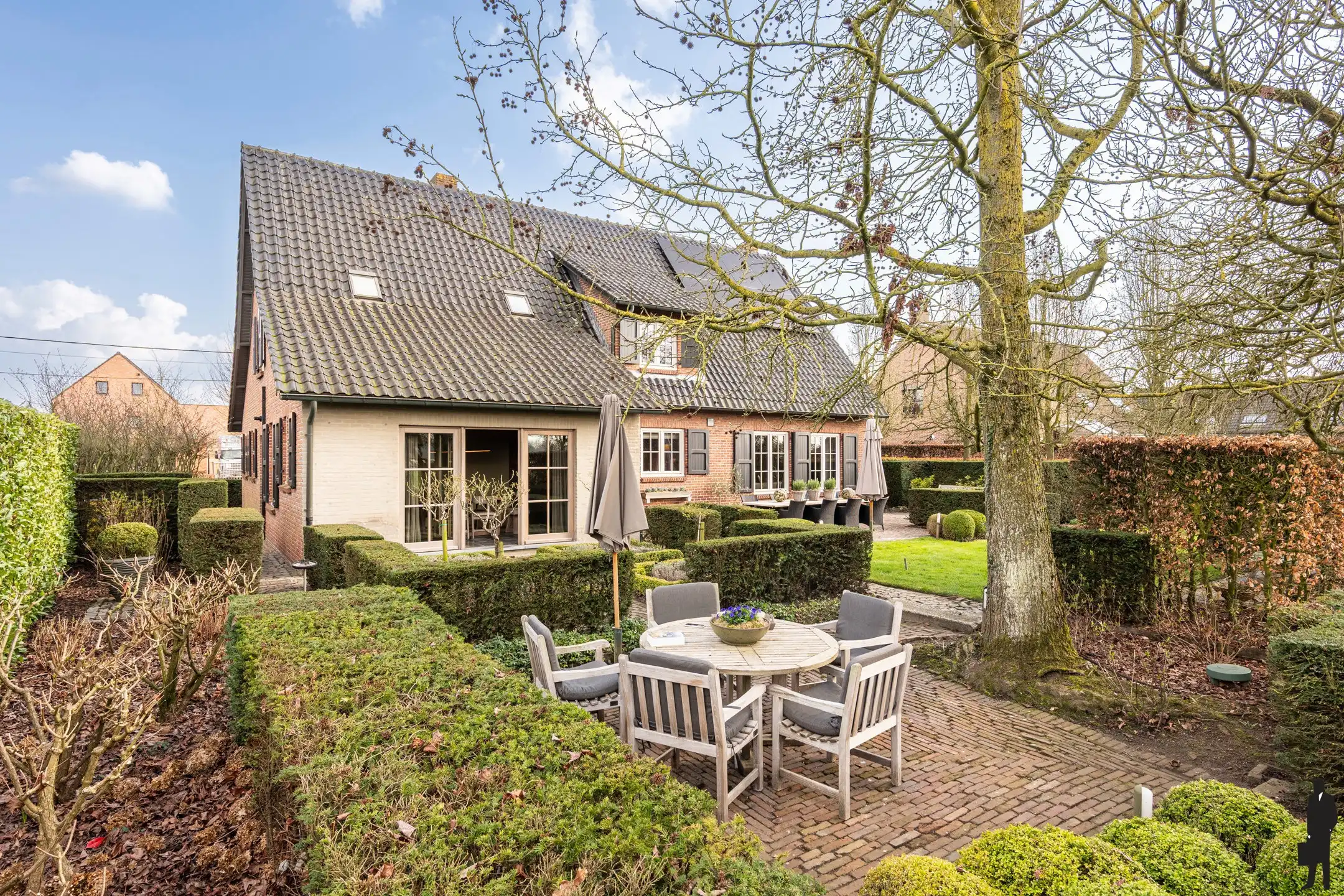 Rustig gelegen villa met 5 slaapkamers, sauna en bijgebouw foto 35