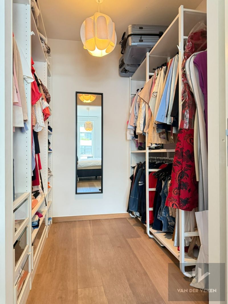 Prachtig 3 slaapkamer appartement op een toplocatie!! foto 16