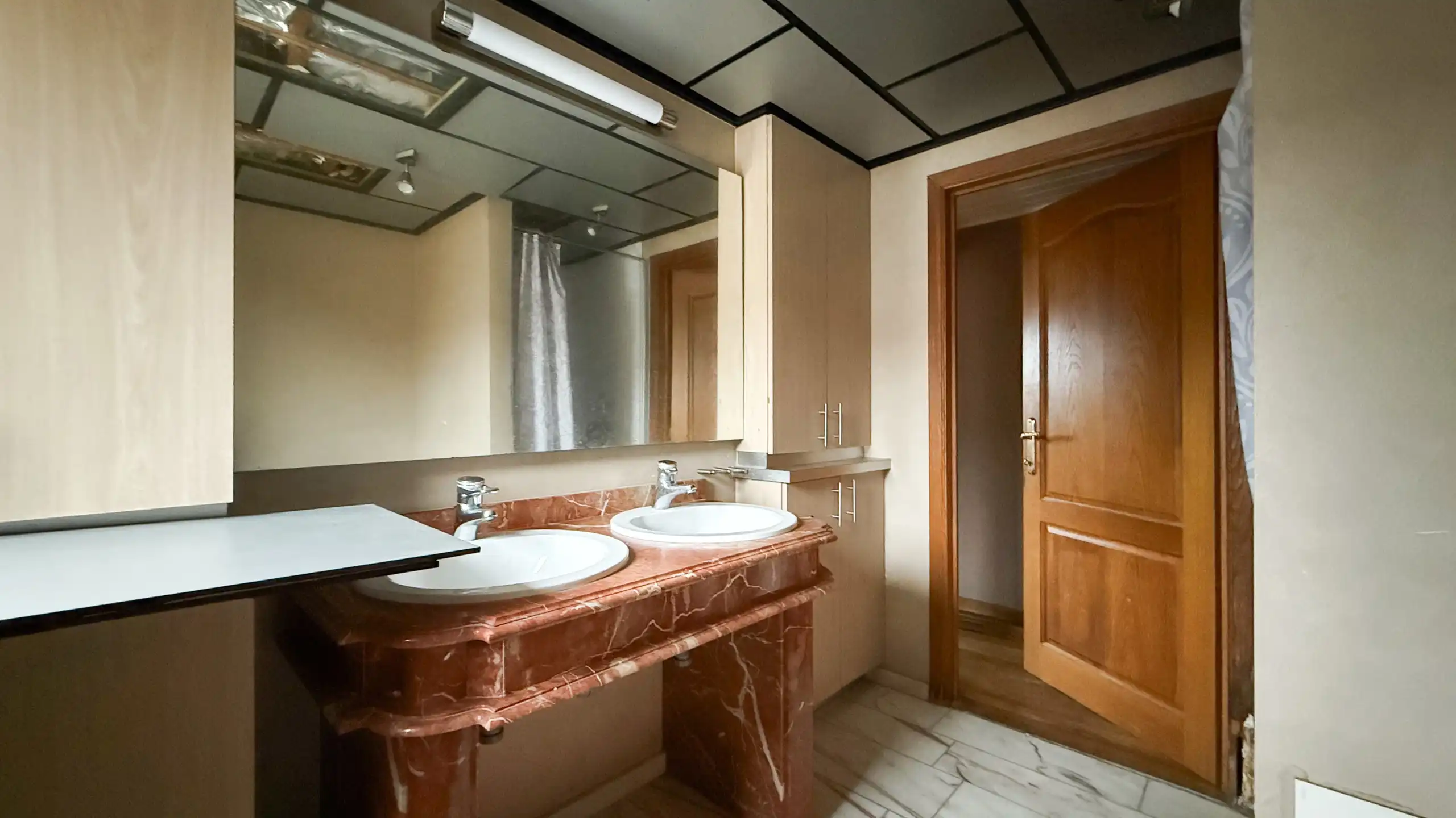 Handelspand met ingerichte bakkerij & appartement Wellen foto 36