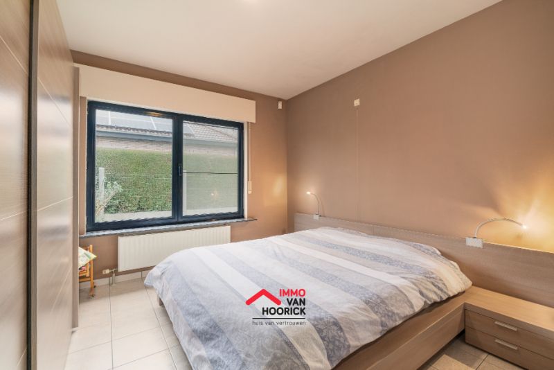 Mooie ruime woning 4 slaapkamers op 855m² foto 12