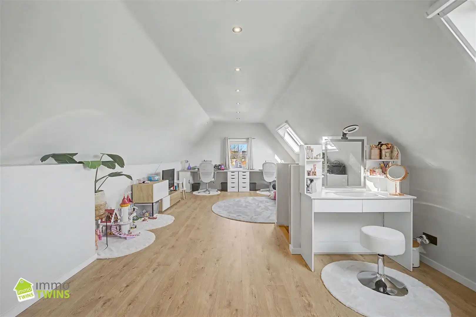 HOB met 4 slpks, garage en tuin op toplocatie in Grembergen foto 14