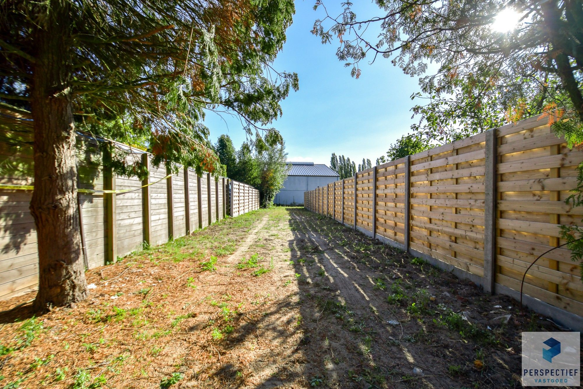 Stijlvol gerenoveerde woning met tuin op toplocatie foto 17