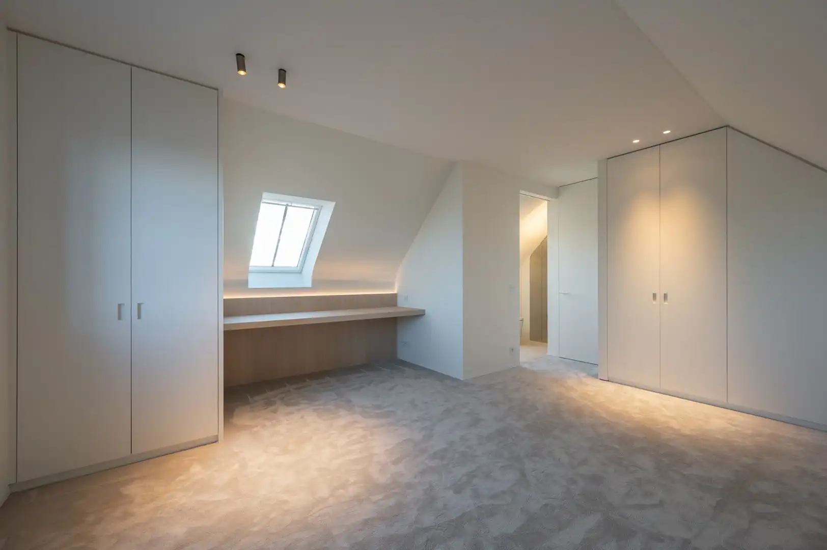 Instapklare nieuwbouwvilla met 5 slaapkamers en zuidgerichte tuin foto 35