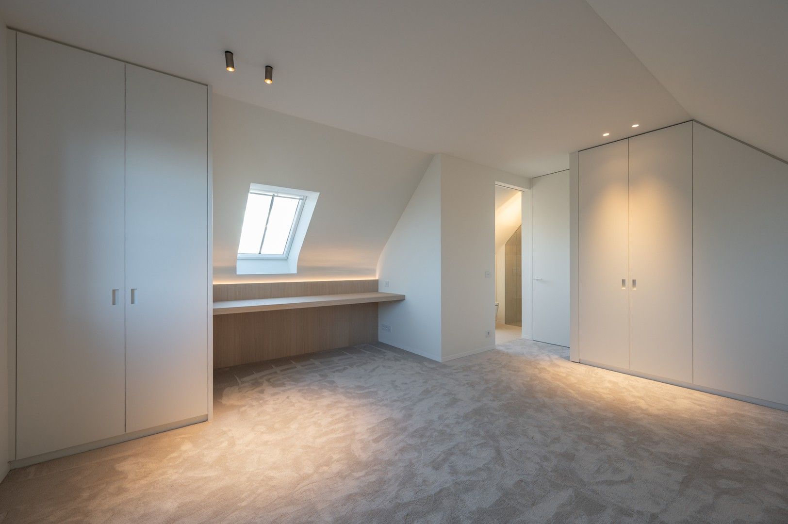 Instapklare nieuwbouwvilla met 5 slaapkamers en zuidgerichte tuin foto 35