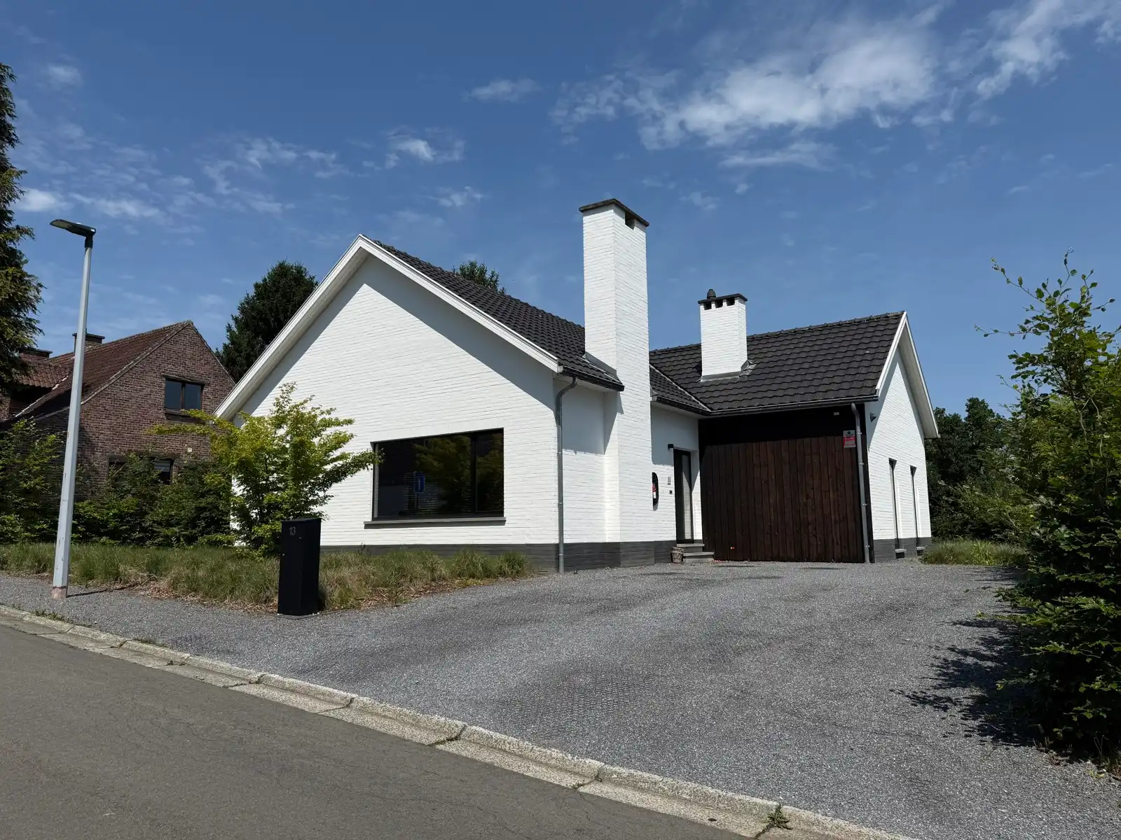 Gerenoveerde woning met 3 slpks op 9 are foto 2