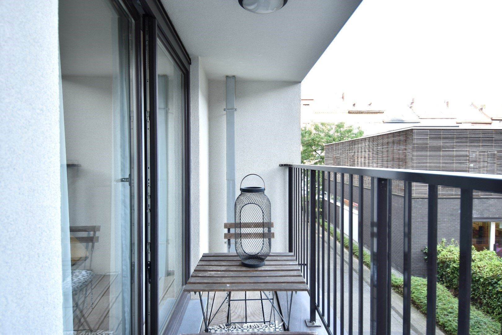 Duplexappartement met 3 slaapkamers, 3 terrassen, ruime autostaanplaats én privatieve berging te Schaarbeek foto 13