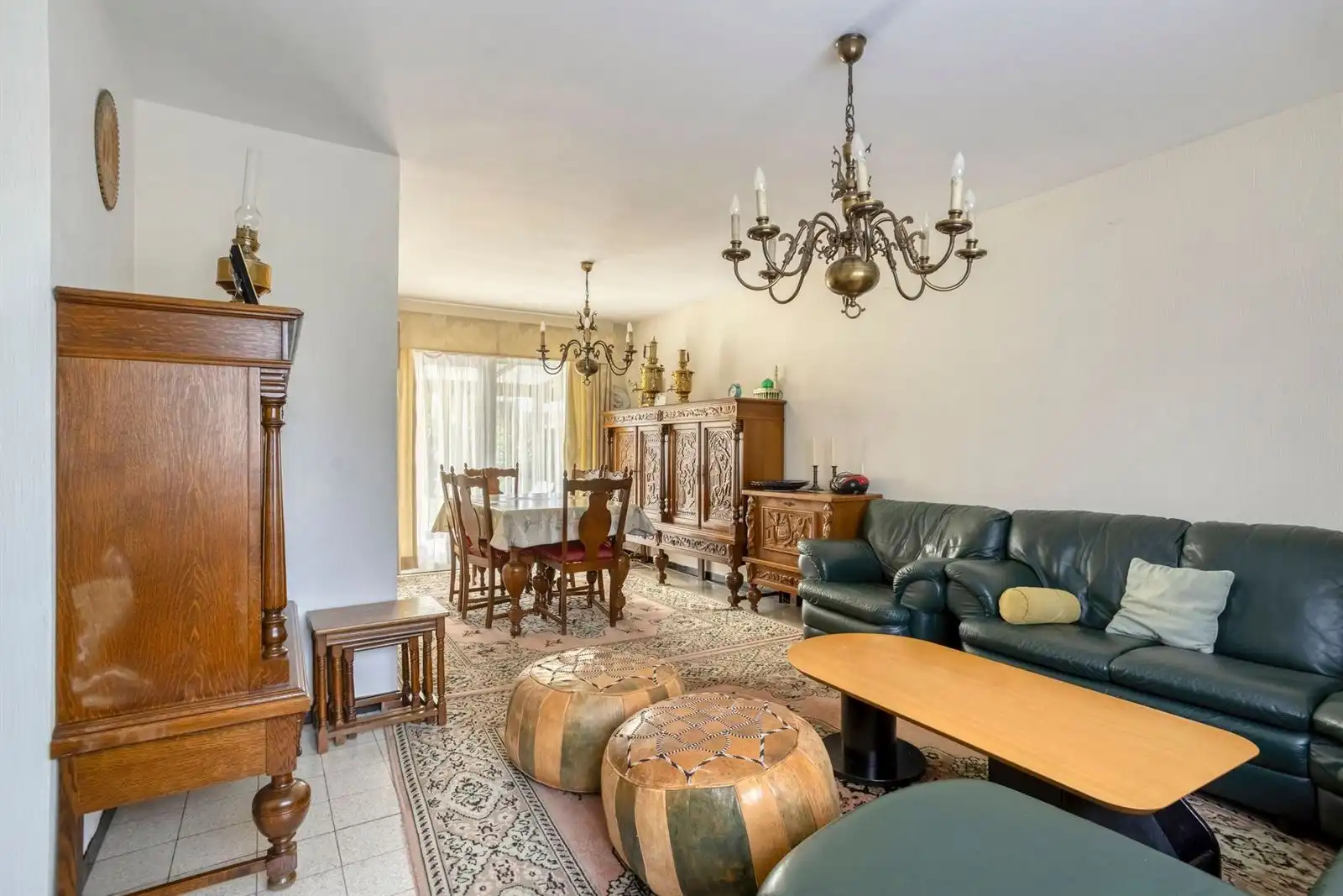 3-gevelwoning met 3 slaapkamers, garage en tuin foto 5