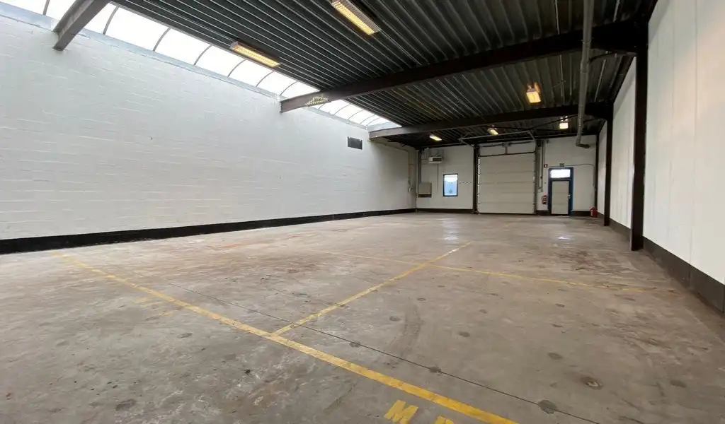 Opslagruimte te huur vlakbij E313 in Herentals foto 6