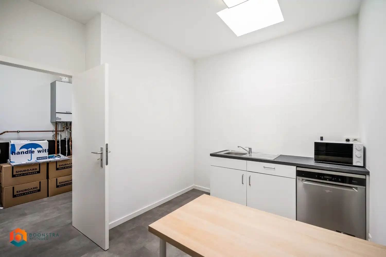 Kantoorruimte van 180 m² met ruime te Beerzel foto 13