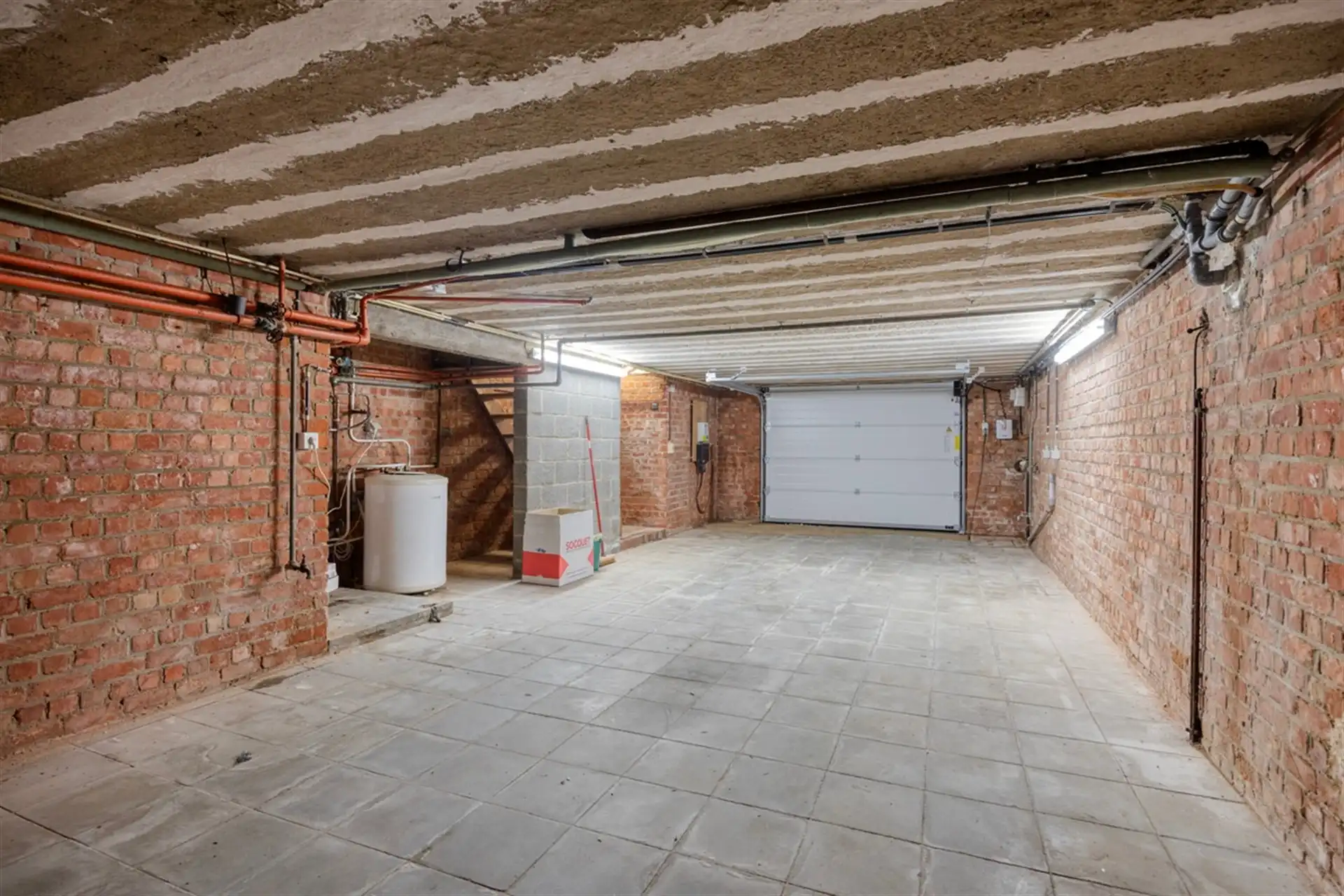 Woning met mogelijkheden op gegeerde locatie foto 25