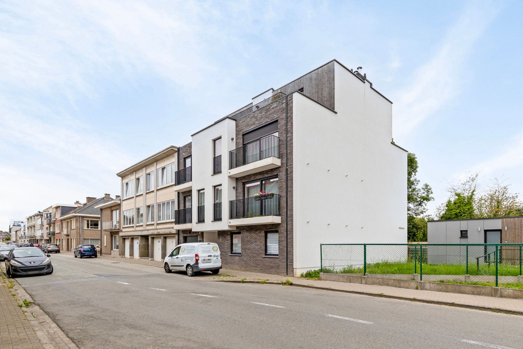 Penthouse appartement op een topligging in Groot-Bijgaarden! foto 4