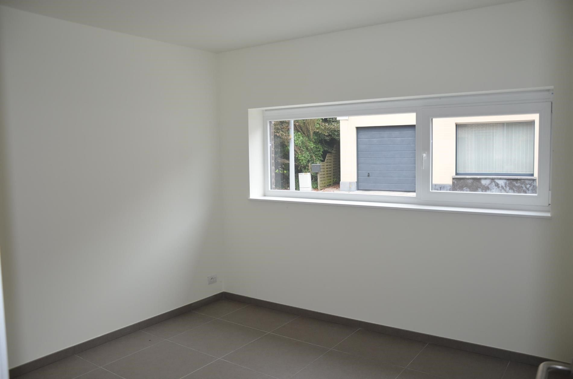 Recent appartement gelijkvloers. foto 10