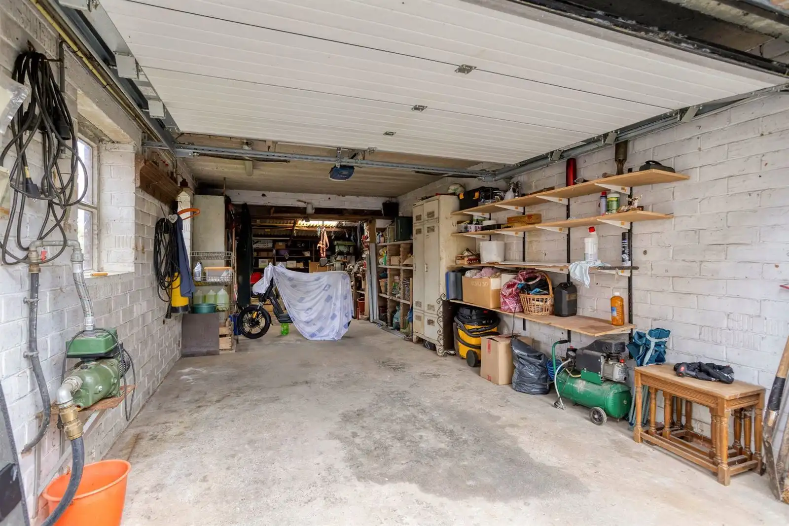 Woning te koop met 3 slaapkamers en ruime zolder foto 25