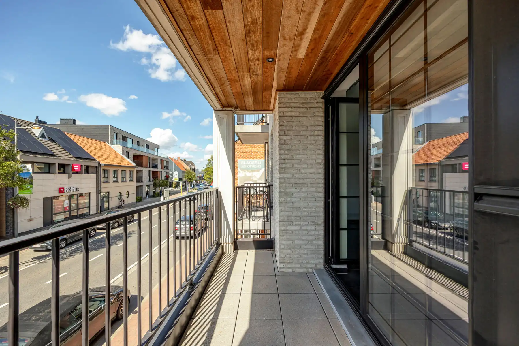 Energiezuinig appartement met 2 slaapkamers in het centrum van Merksplas. foto {{pictureIndex}}