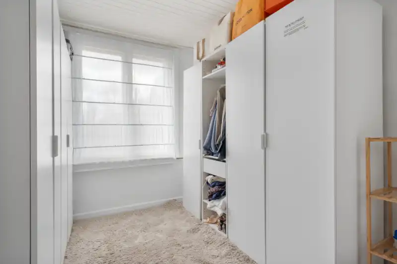 Instapklare woning met 3 slpkmrs op 282m² foto 12